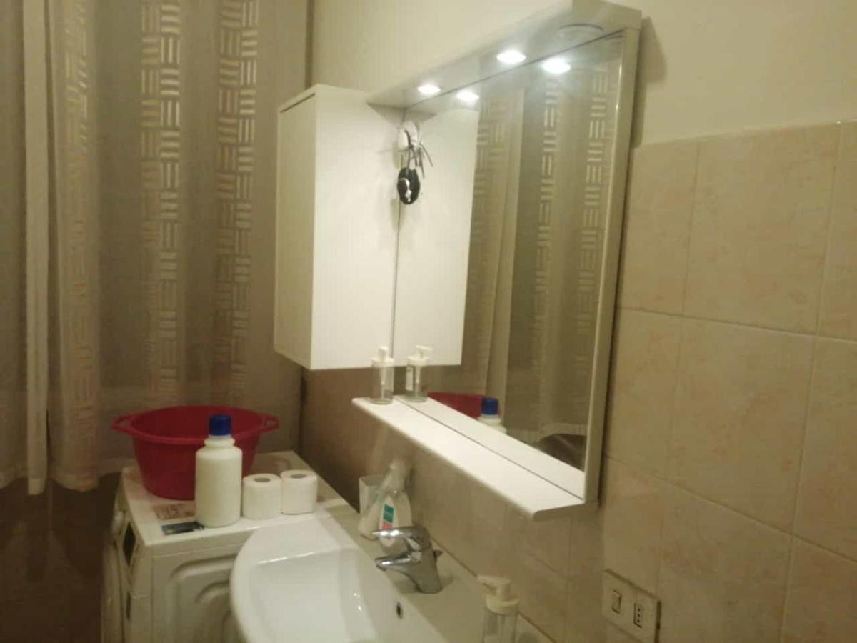Galeazzi Private House Milano Apartment ภายนอก รูปภาพ